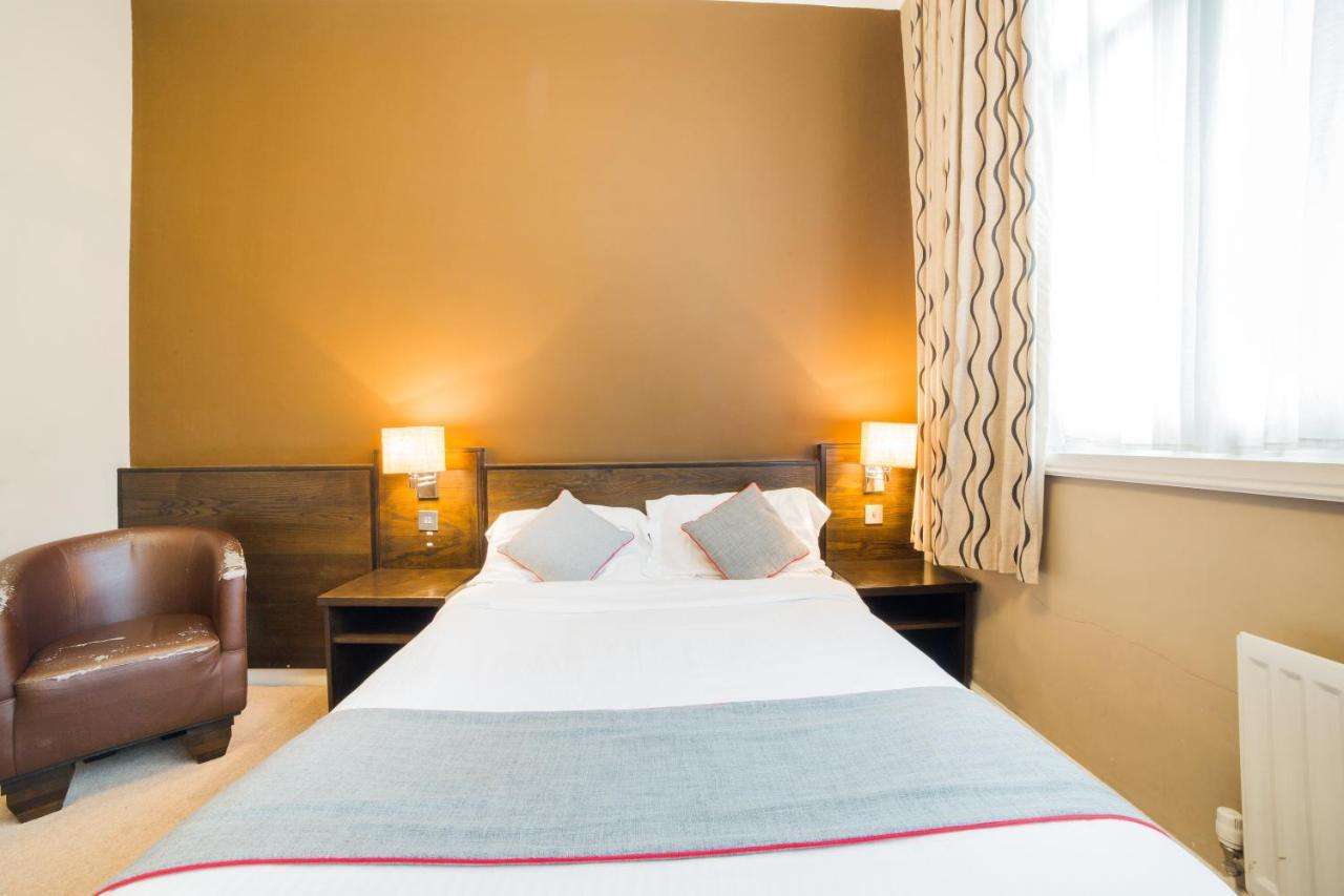 Oyo Hotel Majestic Barrow-in-Furness Εξωτερικό φωτογραφία