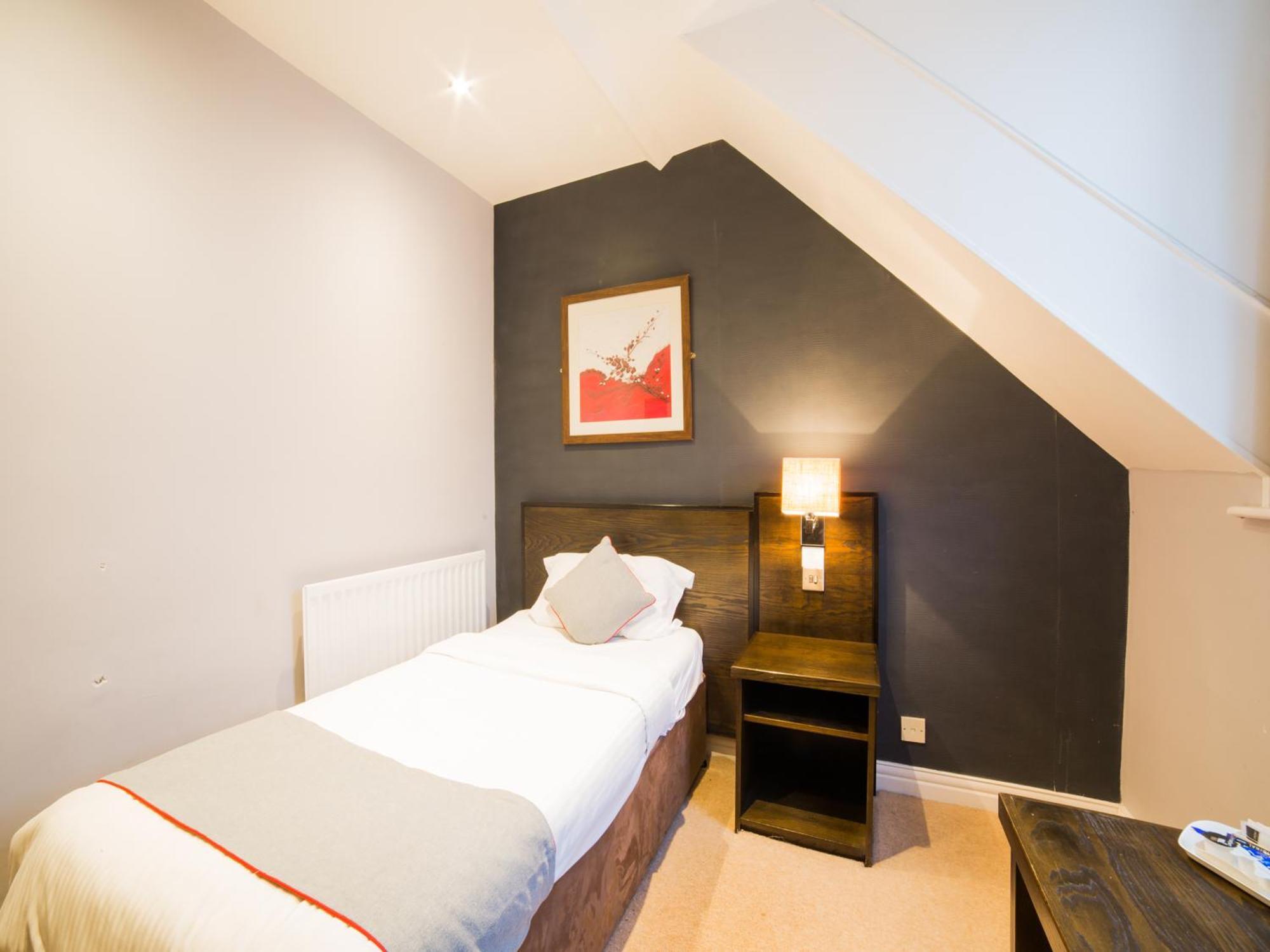 Oyo Hotel Majestic Barrow-in-Furness Εξωτερικό φωτογραφία